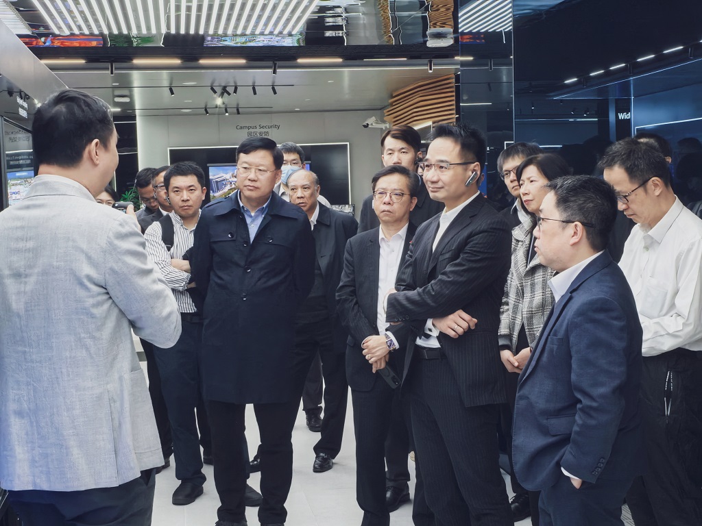 附件二：参访华为公司坂田基地